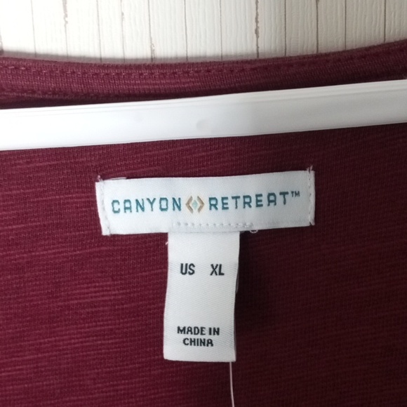 Long Sleeve Tiered Midi Dress in Burgundy, Office, Casual Comfort - Picture 2 of 6